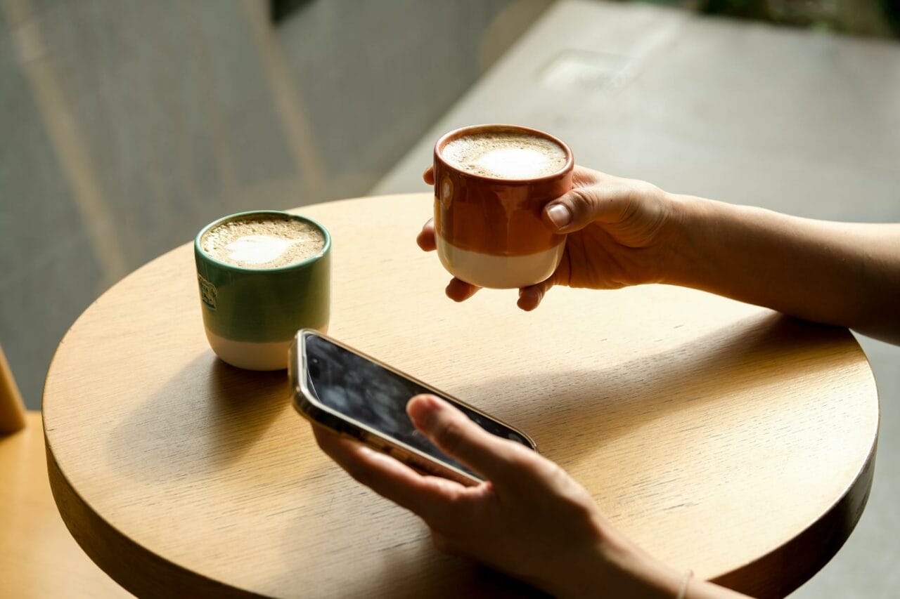 Is It Safe to Combine Caffeine & Psilocybin? Exploring the Psychedelic Implications of Caffeine