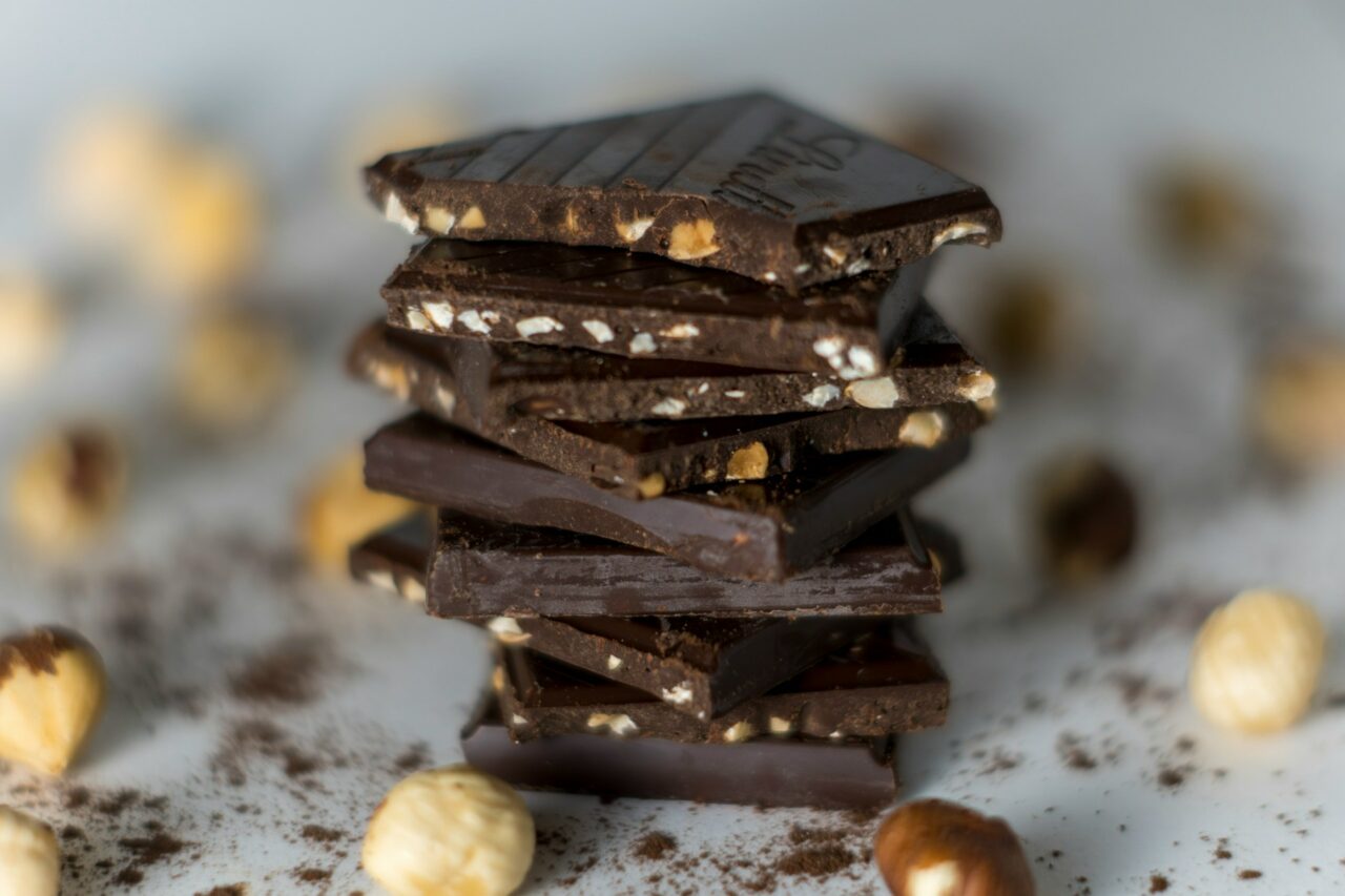 What Transpires When You Consume Chocolate Offered by Shrooms Delivery? This Father Found Humor in Every Situation